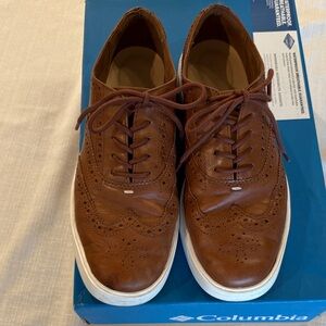 Leather wingtips